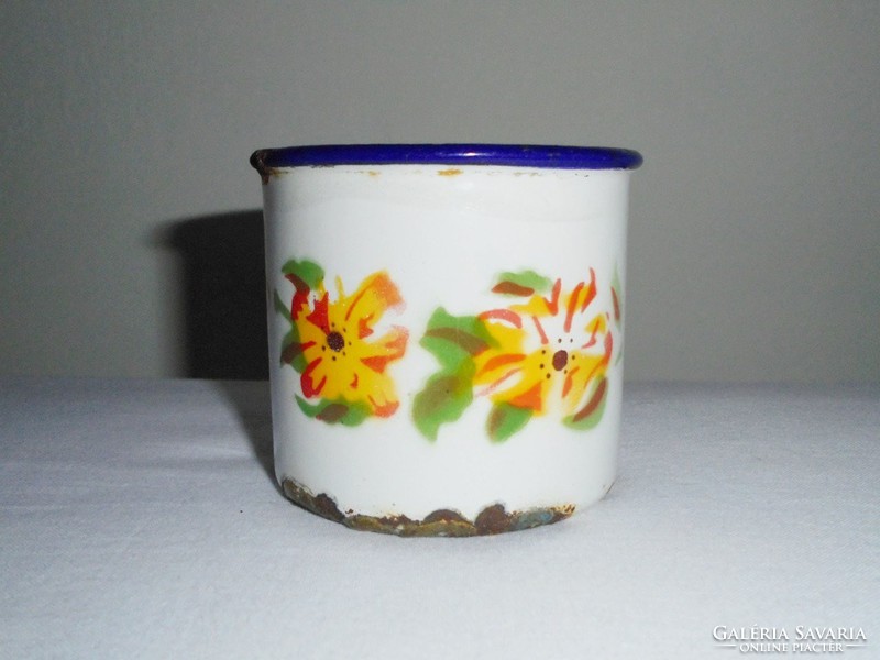 Retro enameled small children's mug - flower pattern - k.Sz.Sz. Hungarian production