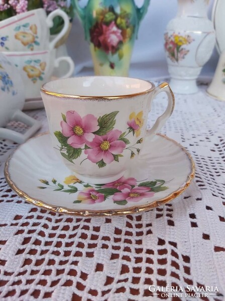 Gyönyörű angol virágos kávéscsésze  csésze szett csészealj