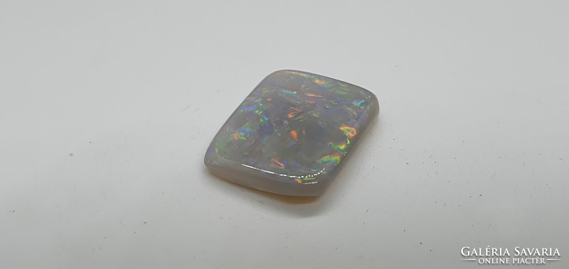 Australian opal lightning ridge 4.21 Cts