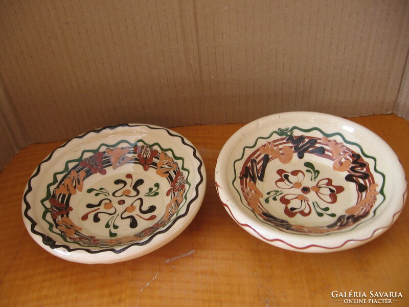 Sárközi ceramic small wall bowl pair