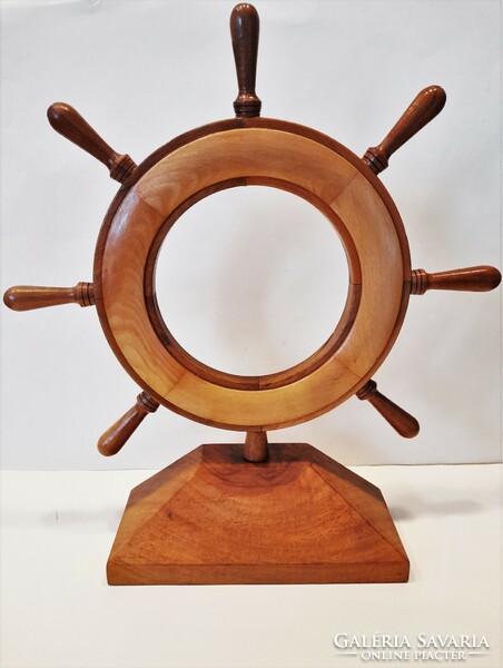Demanding wooden ship's rudder model ornament (sailing, sailing, sailing...)