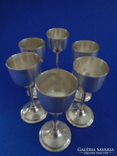 Horthy silver cup set
