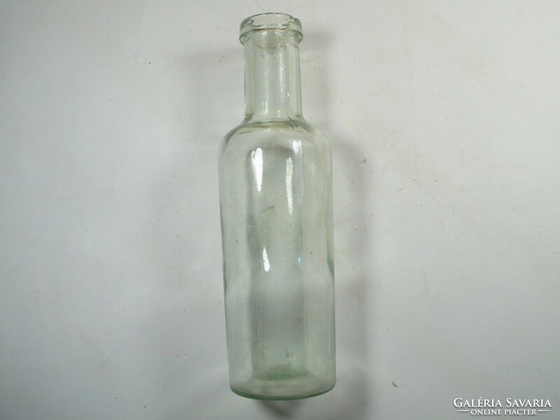 Régi antik üveg palack - gyógyszeres gyógyszertári - magassága: 18,5 cm