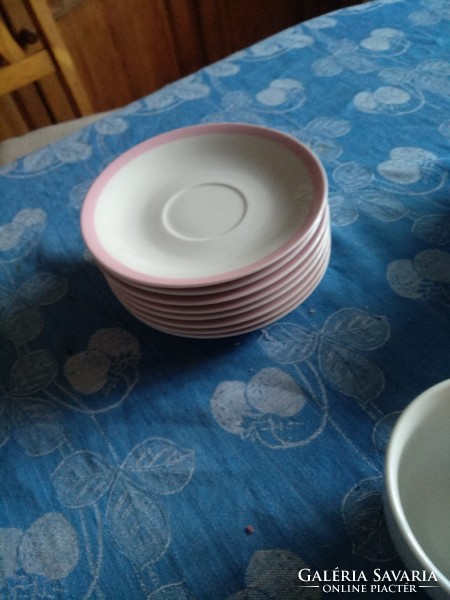 8 Personal porcelain tea set, negotiable