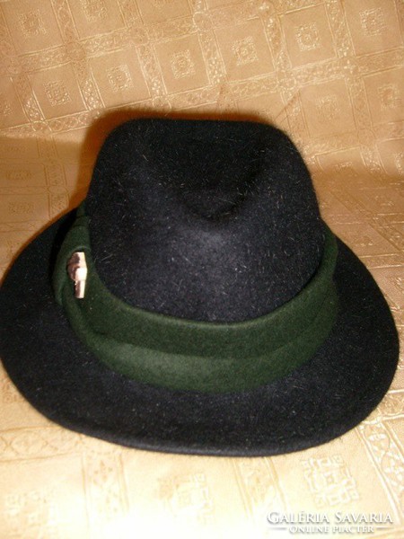 M1-12-ig  Antik  luxus München 1863 óta működő kalap készítő manufaktúrából minőségi dísz kalap