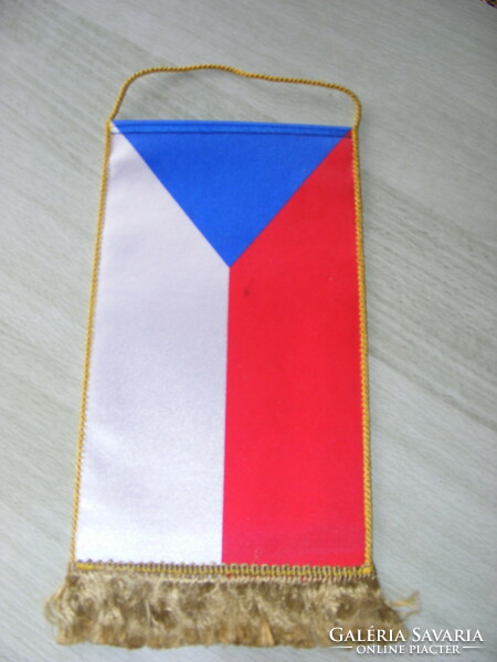 Cseh asztali zászló, Siófok Ezüstpart Holteben volt használva.