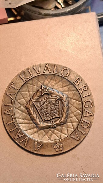 The company's excellent brigade copper commemorative plaque.