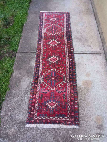 235x 75 cm antik kézi csomózású Karadja perzsa szőnyeg eladó