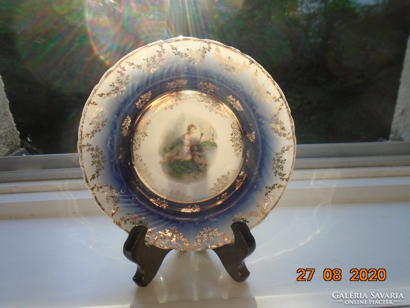 19.sz Bécsi Udvari kobalt arany girlandos tányér festménnyel:Artemisz istennő angyallal