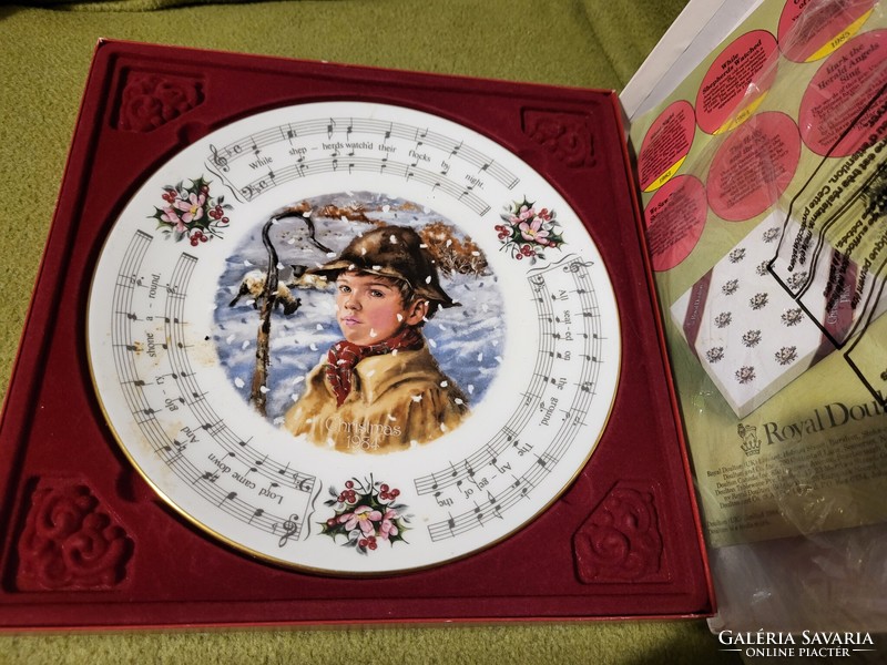 Royal daulton Christmas porcelain plate