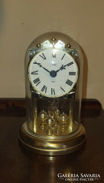 Perfectly working asso table glass clock in perfect condition