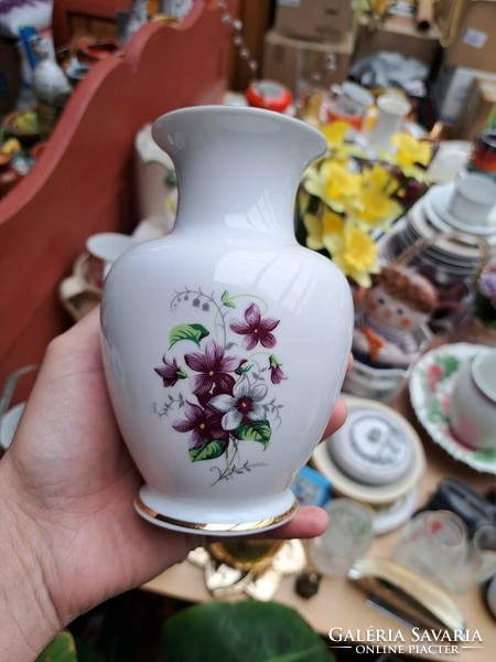 Beautiful Hólloháza porcelain violet flower vase