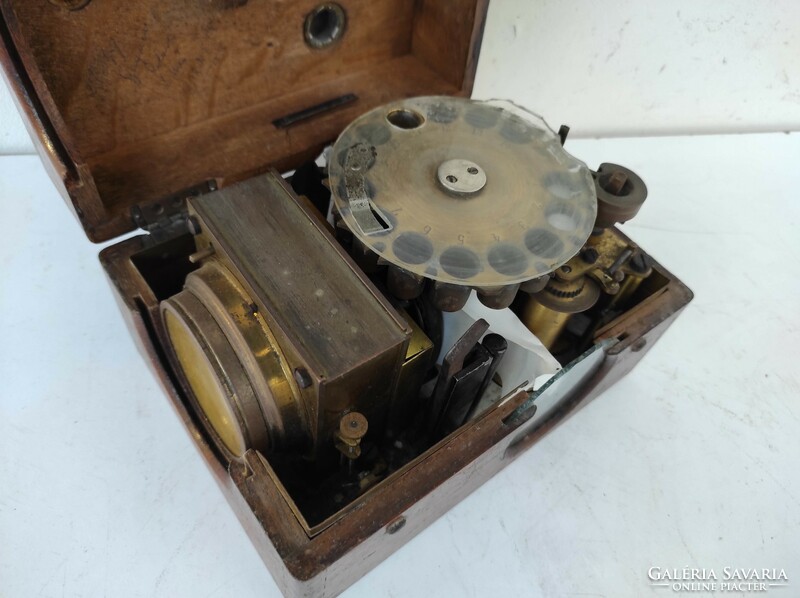 Antique guard clock measuring instrument museum technical antique 632