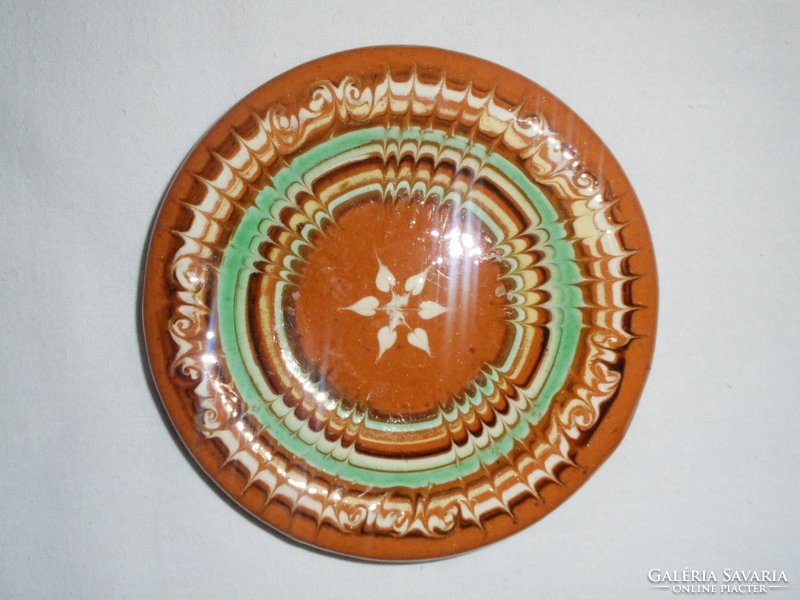 Népművészeti népi kézműves kerámia fali tál tányér - 12.3 cm átmérő