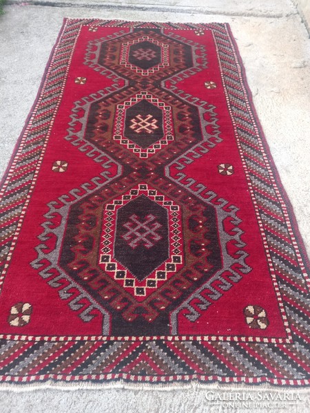 155 x 80 cm kézi csomózású Kars Kazak szőnyeg eladó