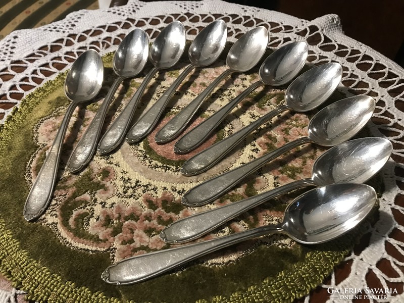 10 silver-plated, marked, antique, Chippendale, approx. 100-year-old, shiny teaspoons, in beautiful condition