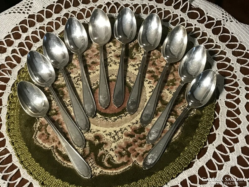 10 silver-plated, marked, antique, Chippendale, approx. 100-year-old, shiny teaspoons, in beautiful condition