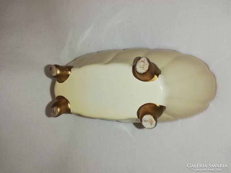 Retro earthenware tub-shaped soap holder