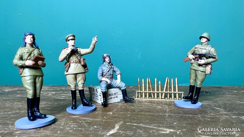 Katonai makett figurák