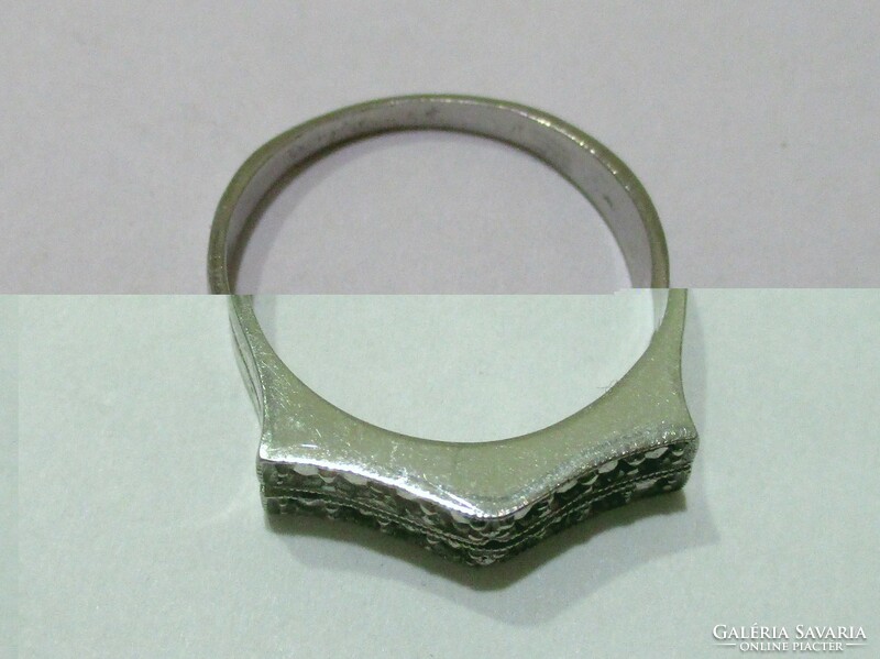 Szépséges régi magyar  kézműves markazitos ezüstgyűrű