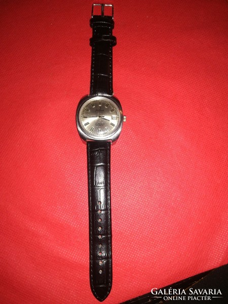 Herzfeld automatic watch