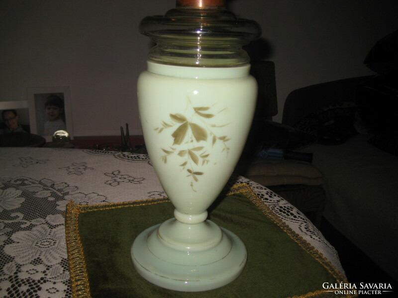 Antik üveg petroleum lámpa , kézi festés,