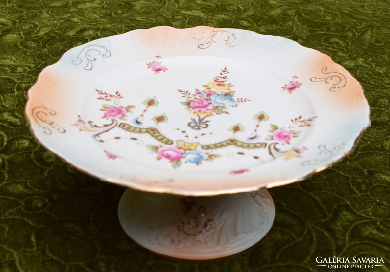 Antique Art Nouveau-style cake plate marked with English porcelain damaged slightly! 23.5 X 10.5 cm