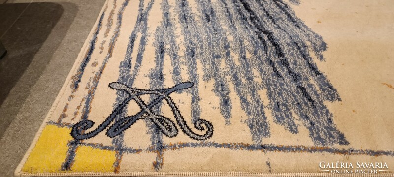 A rare item! Limited series carpet Saxon endre, 200x200 cm