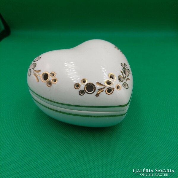Anita (aquincum) porcelain heart shaped bonbonier