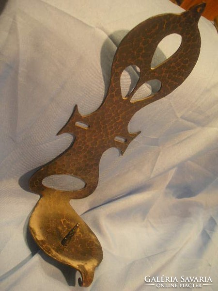 N15 Dísz bronz poncolt egyedi művészi készítésű gyertya tartó gömb gyertyájával eladó 26 x 9 cm-es