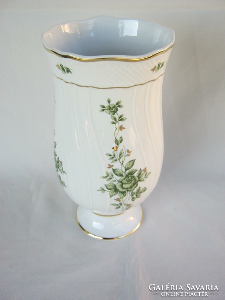 Hollóháza porcelain Erika patterned vase