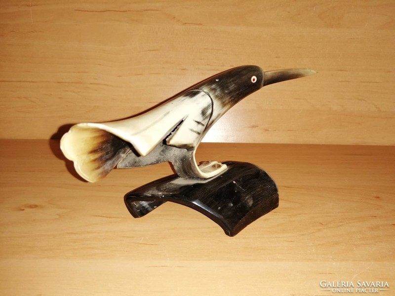 Retro carved horned bird 21 cm (b)