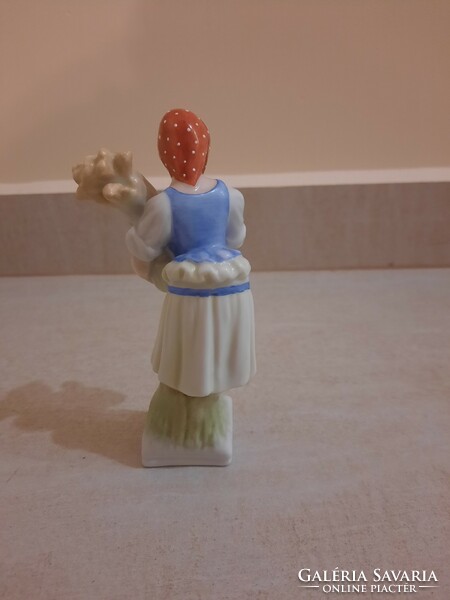 Ritka Antik Herendi rőzse hordó, rőzsét cipelő lány porcelán figura