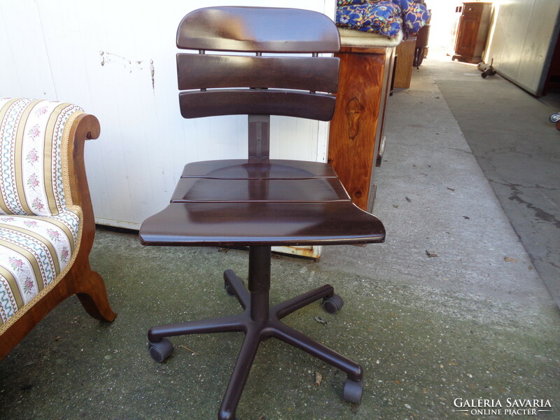 Office swivel chair, wiesner hager
