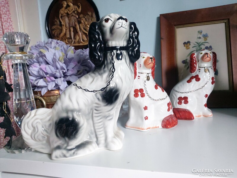 Very rare, huge English ceramic Staffordshire black and white dog pair 30 cm high