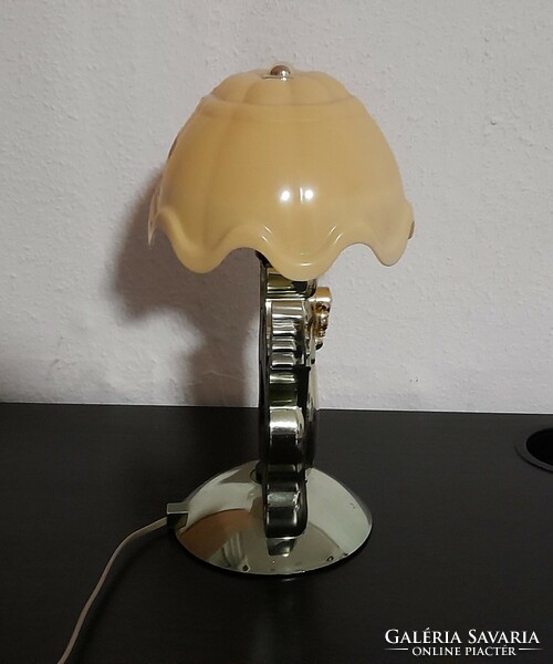 Retro plastic table clock + lamp