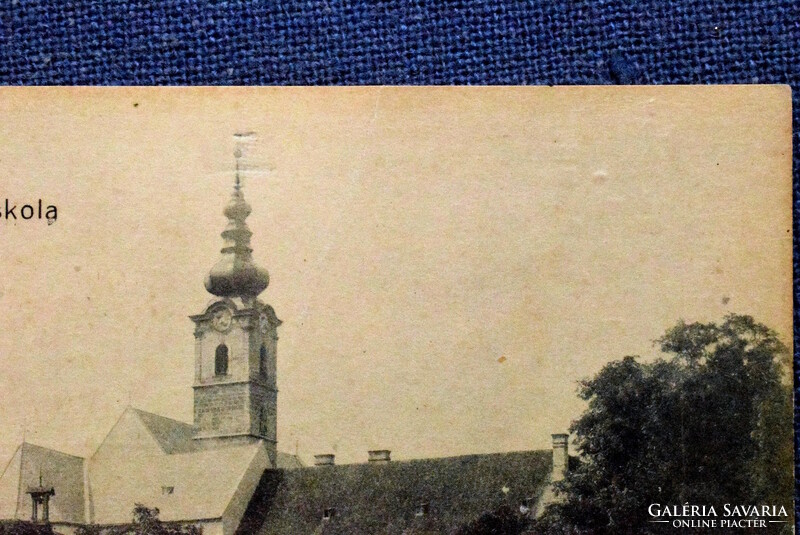 Szécsény- Róm kath templom és iskola  Szécsényi papírkereskedés kiadása 192?