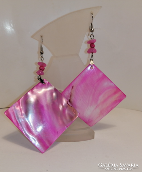 Pink mother-of-pearl earrings (694)