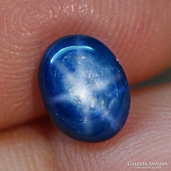 2.53 Ct natural 6-ray star sapphire, deep blue oval cabochon