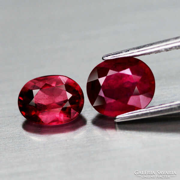 1.98 Ct. Natural ruby from Mozambique /2pcs/