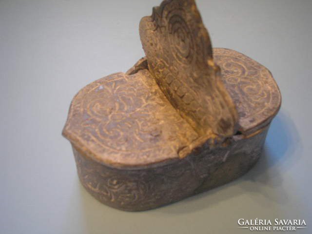 XVII.századi . ólom fűszertartó múzeális ritkaság eladó U8