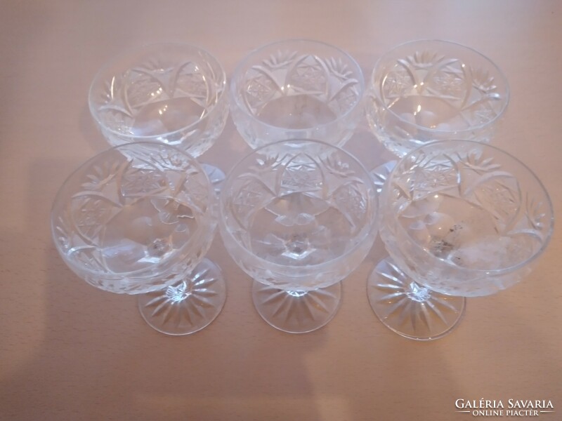 6 Pieces flawless 13 cm crystal champagne glasses