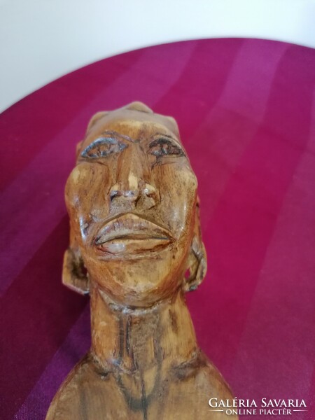 African head carved sculpture