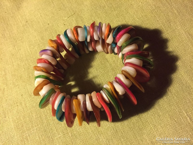 Shell and bone - colorful bracelet from Africa (8fprd)