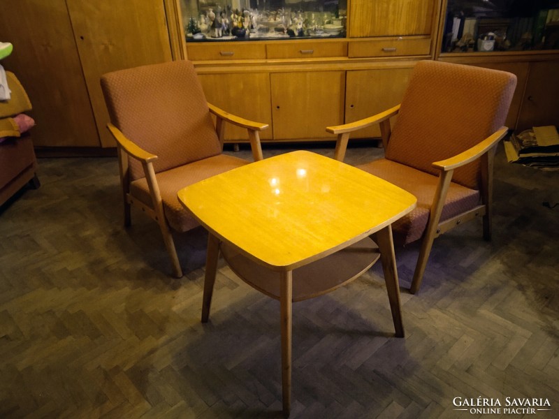 Retro  asztal két fotellel  60-as évek