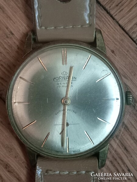 Vintage cornavin perfectly working 17 stone men's watch from the 1960s