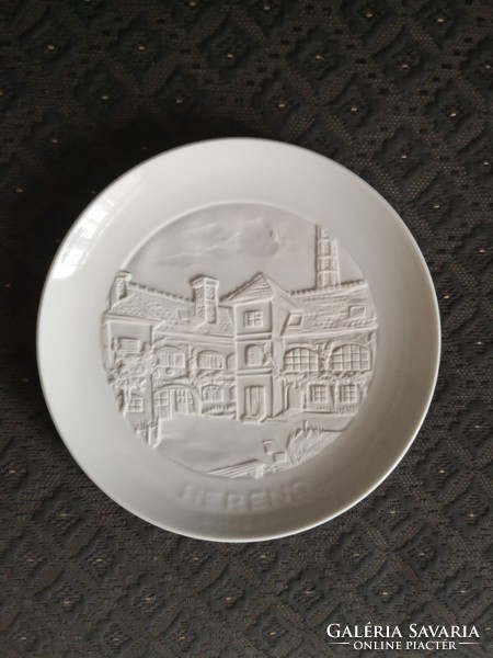 Herendi litofán tányér- a Herendi porcelánmanufaktúra épületének képével