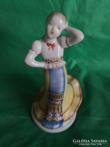 Herend porcelain, dancing girl