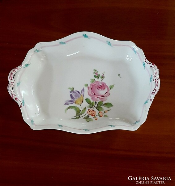 4913 - Nagyon szép virágos kézi festésű porcelán Drezdai tál.