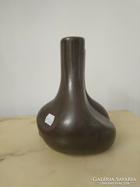 Design twin ceramic vase marked p231